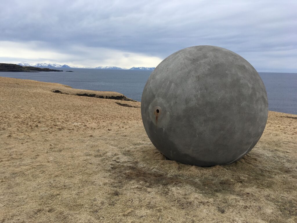 Orbit et Globus, Grimsey Island, Iceland. April 2017 66.56475690867973, -18.018584640988177