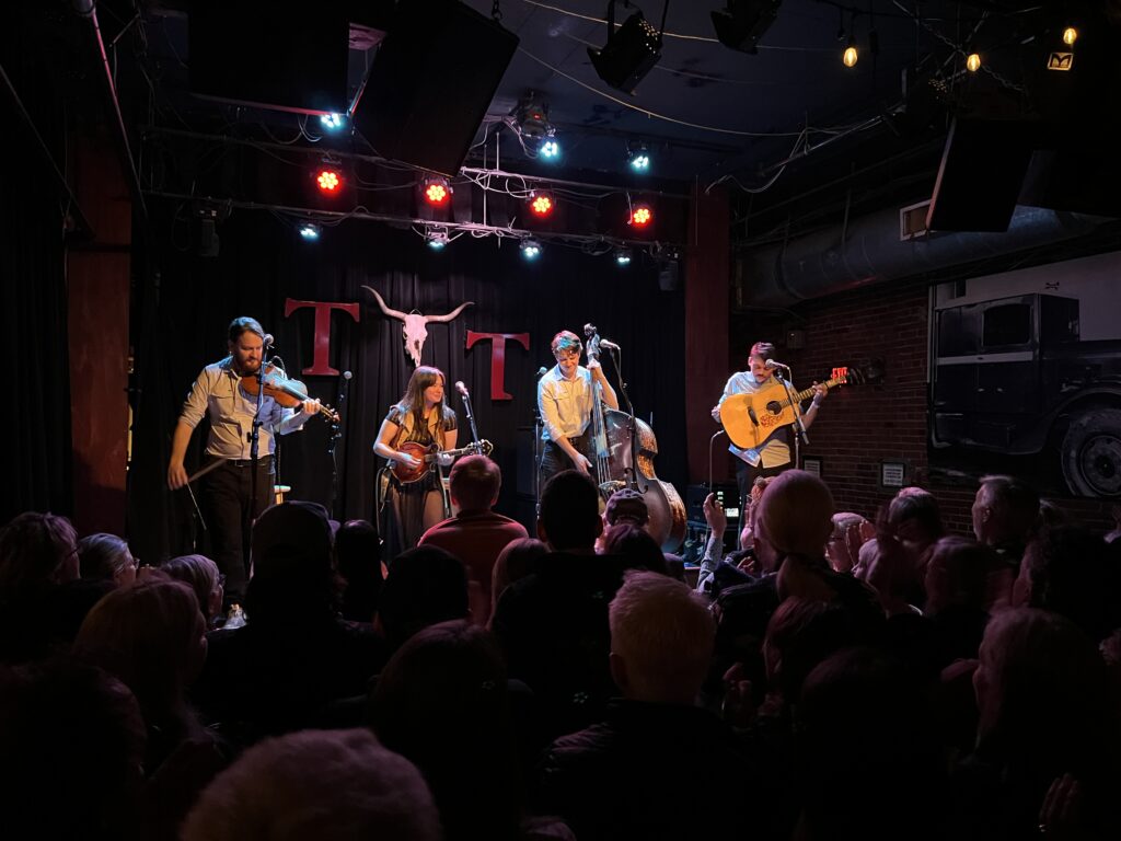 AJ Lee and Blue Summit perform at The Tractor Tavern, Ballard, Seattle 21 March 2026